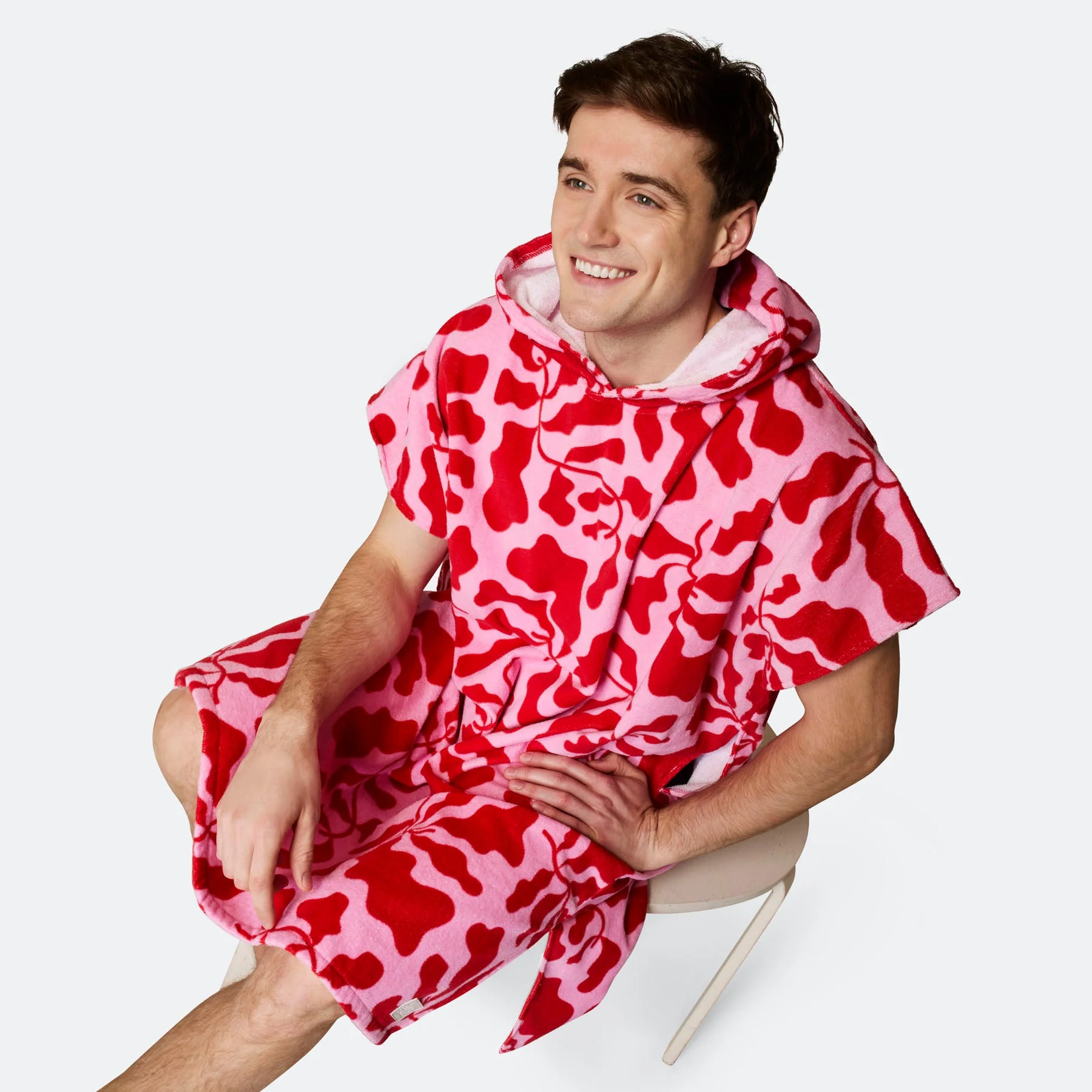 Patterned Pink Towel Poncho - Image 9